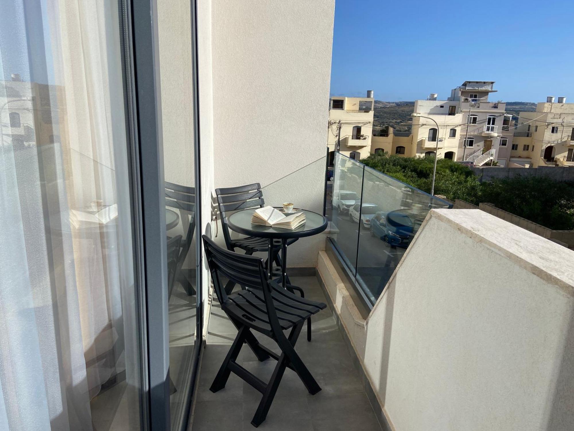 New, Airy And Spacious Apartment In Mellieħa Exterior foto